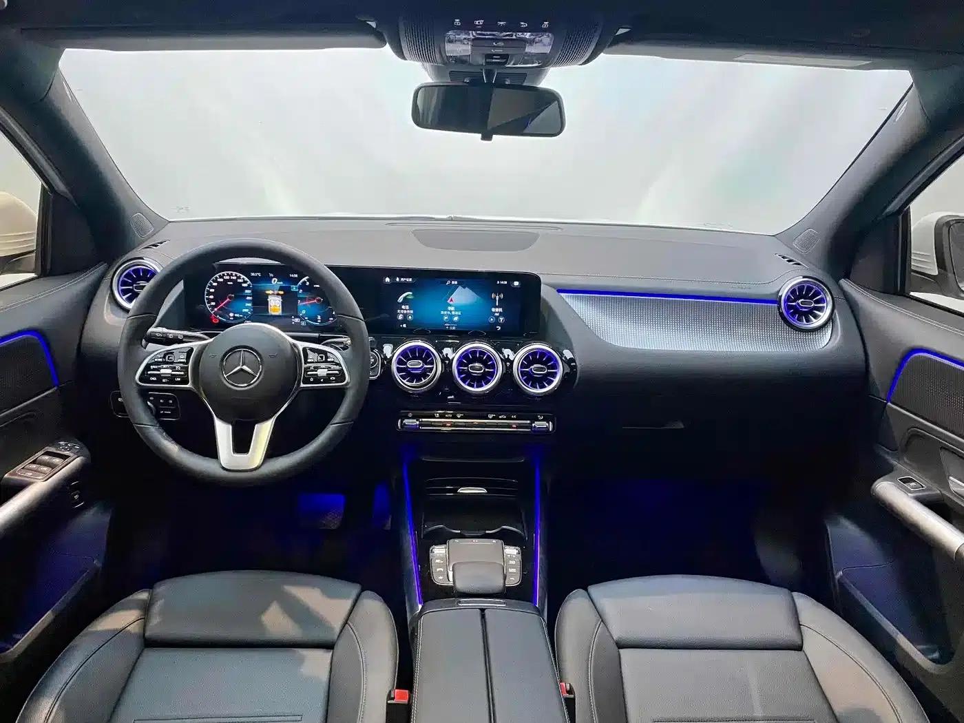 2022 Mercedes-Benz GLA 200 — миниатюра 8