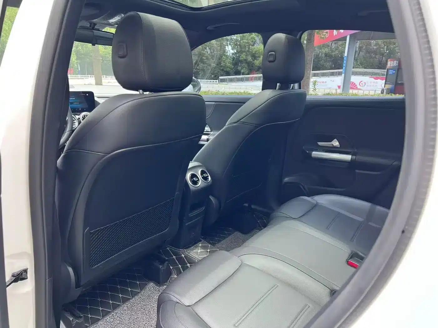 2023 Mercedes-Benz GLA 220 — миниатюра 6