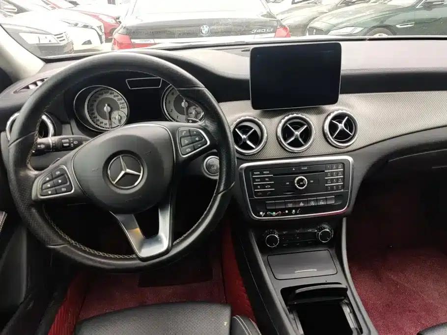 2016 Mercedes-Benz GLA 200 Fashion Edition — миниатюра 12