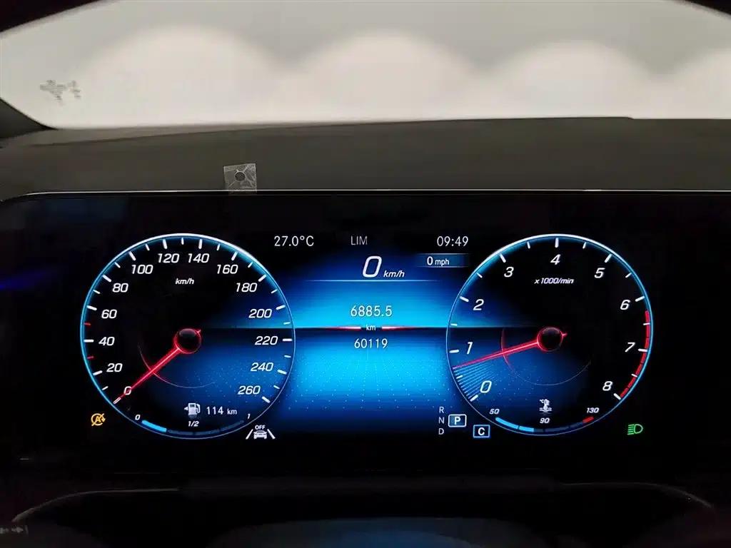 2023 Mercedes-Benz GLA 220 — миниатюра 12
