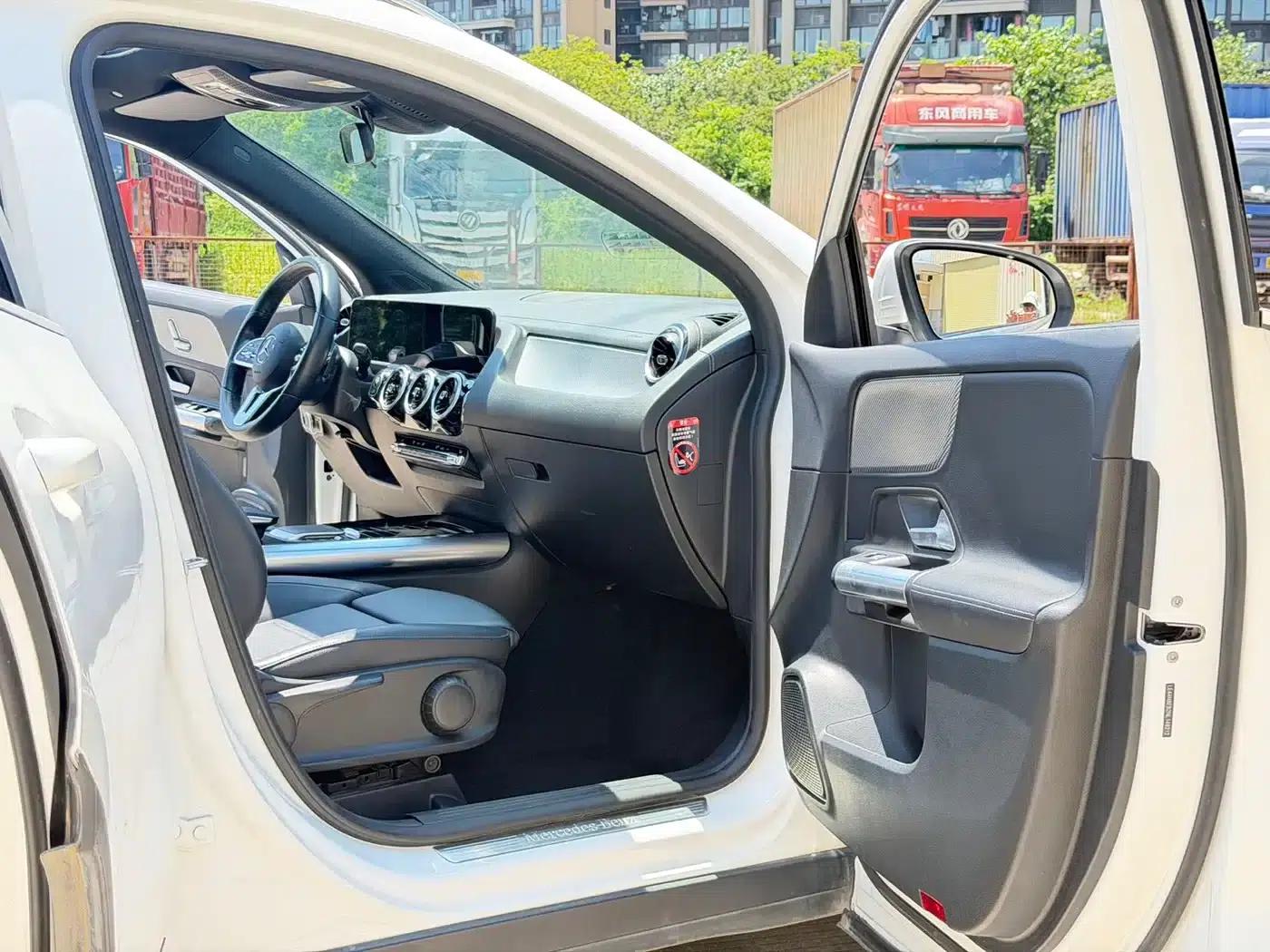 2022 Mercedes-Benz GLA Facelift GLA 180 — миниатюра 12