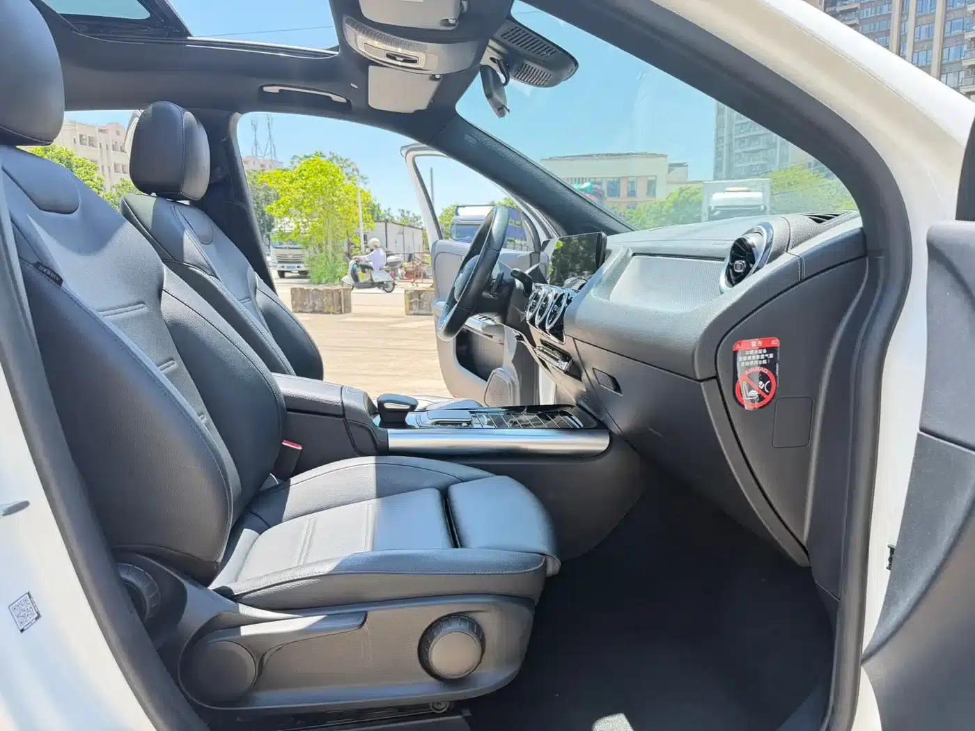 2022 Mercedes-Benz GLA Facelift GLA 180 — миниатюра 10