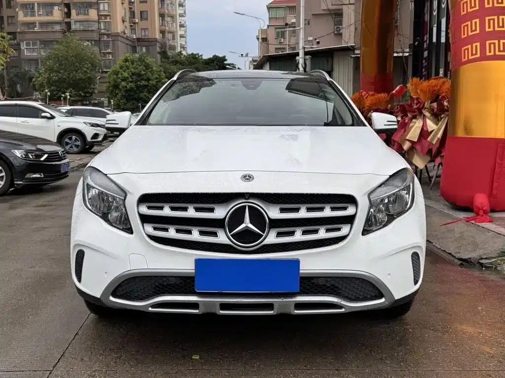 2019 Mercedes-Benz GLA 200 Dynamic — миниатюра 2
