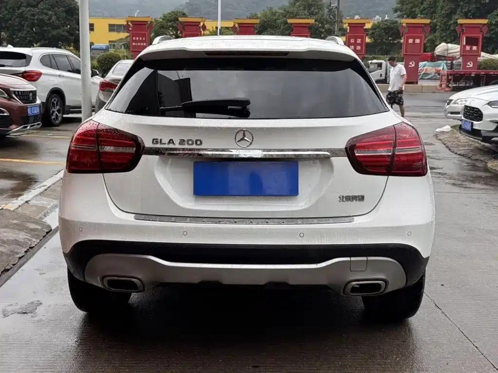 2019 Mercedes-Benz GLA 200 Dynamic — миниатюра 4