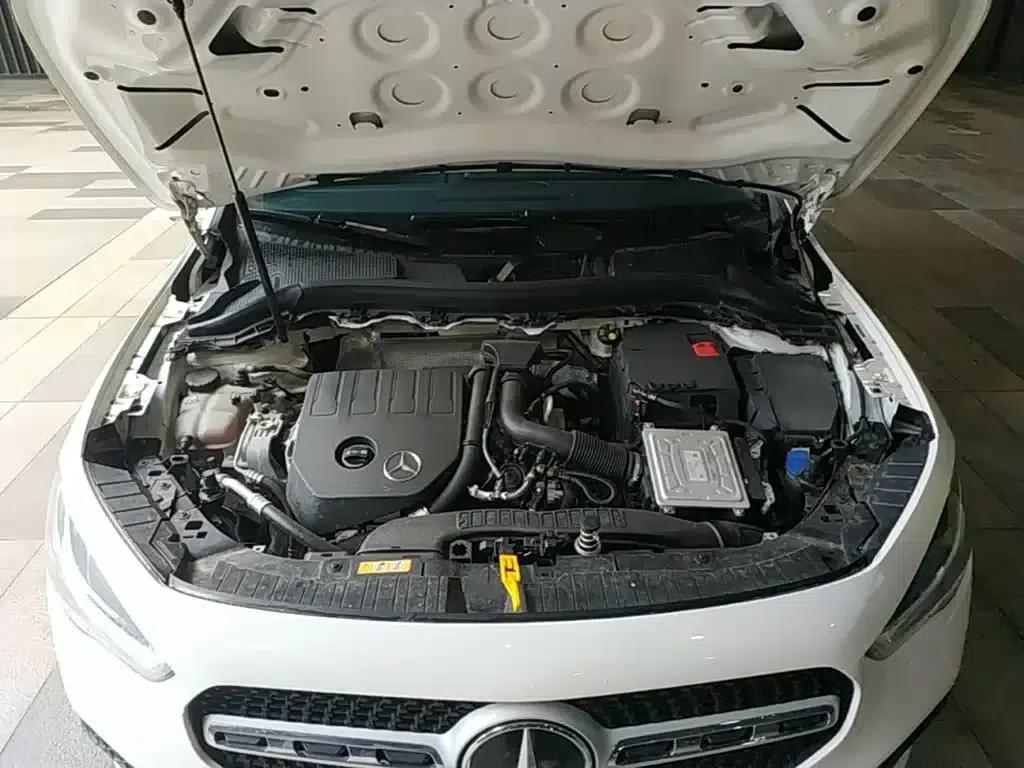 2020 Mercedes-Benz GLA 180 — миниатюра 20