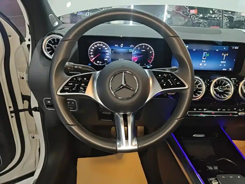 2024 Mercedes-Benz GLA 220 — миниатюра 11
