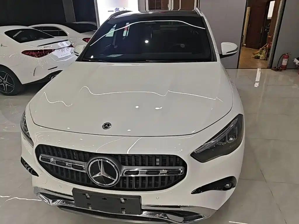 2024 Mercedes-Benz GLA 220 — миниатюра 3
