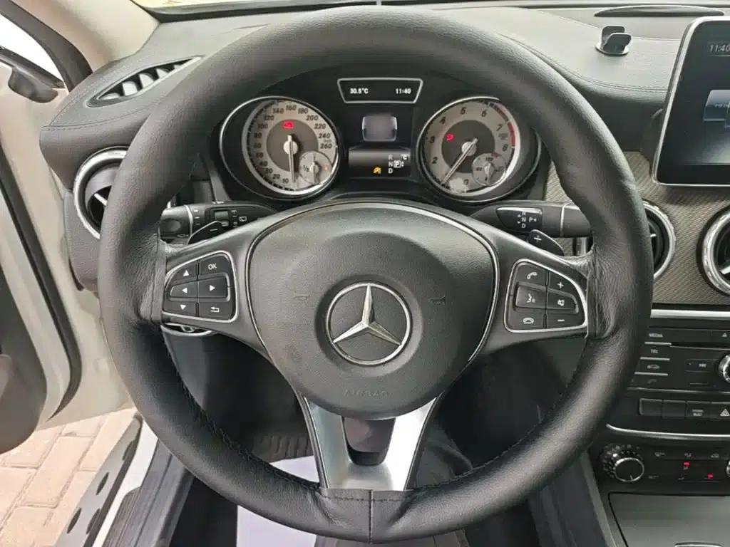 2016 Mercedes-Benz GLA 200 Fashion Edition — миниатюра 11