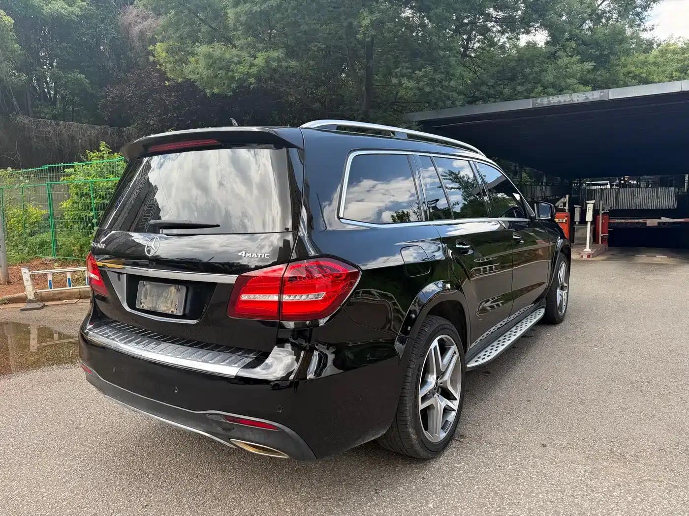 2018 Mercedes-Benz GLS 400 4MATIC Luxury — миниатюра 3