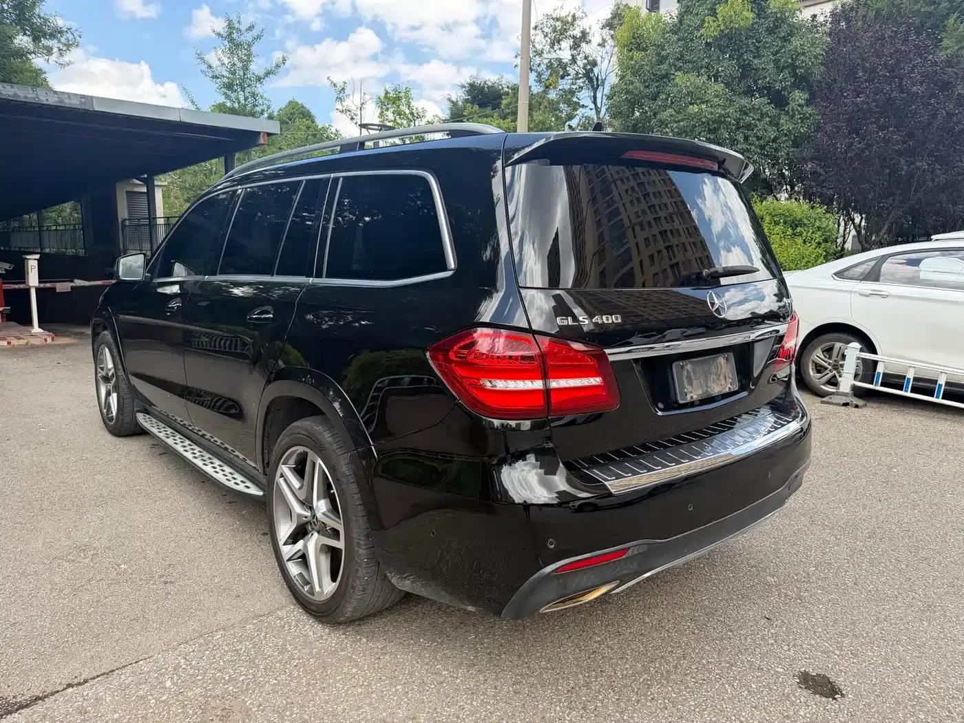 2018 Mercedes-Benz GLS 400 4MATIC Luxury — миниатюра 4