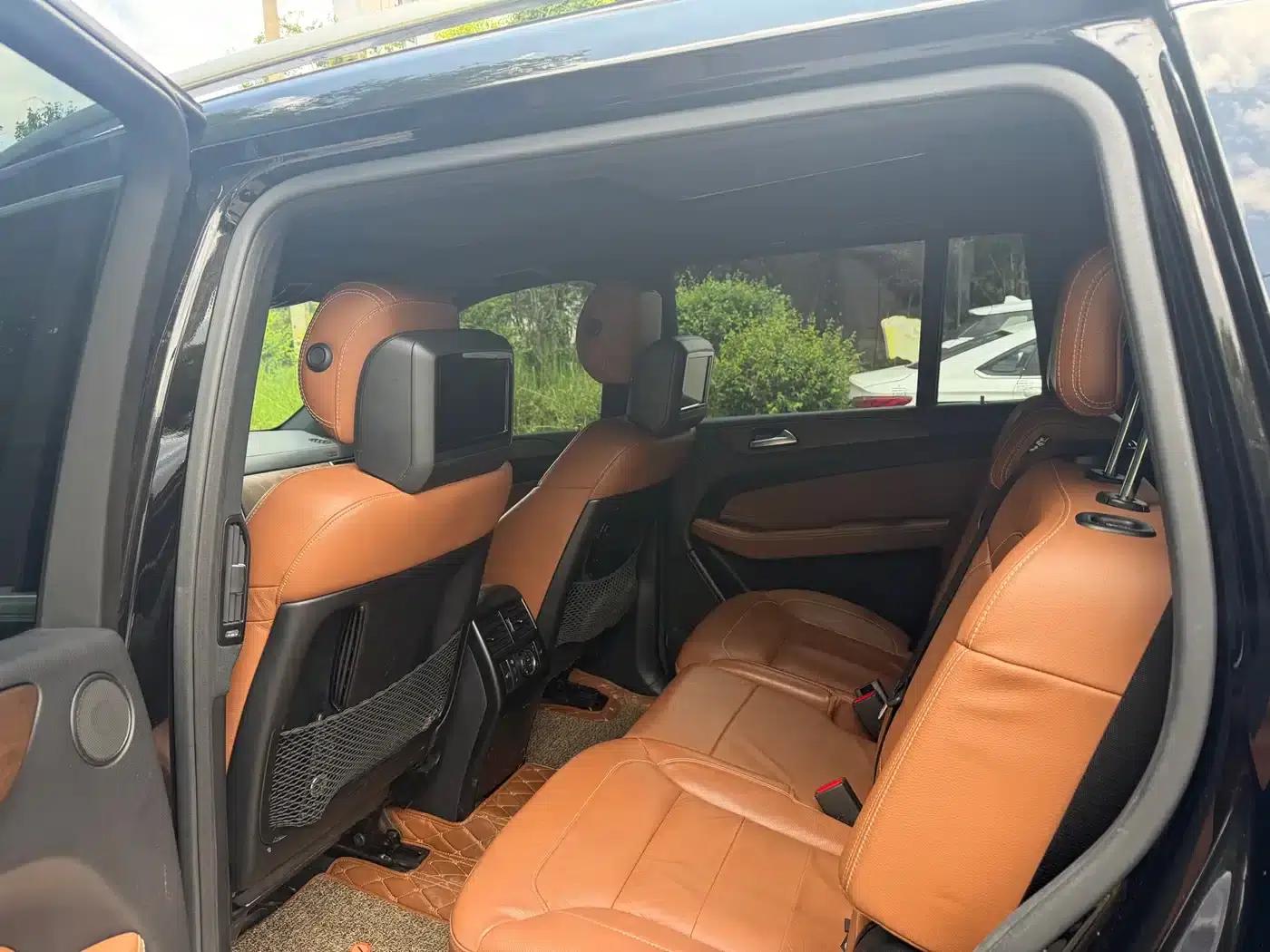 2018 Mercedes-Benz GLS 400 4MATIC Luxury — миниатюра 7