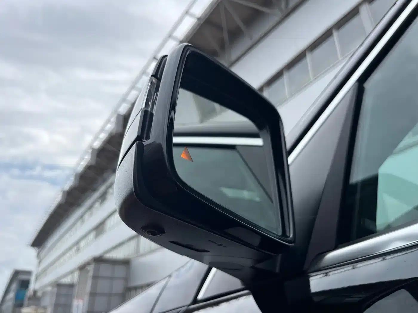 2016 Mercedes-Benz GLS 450 US Spec — миниатюра 21