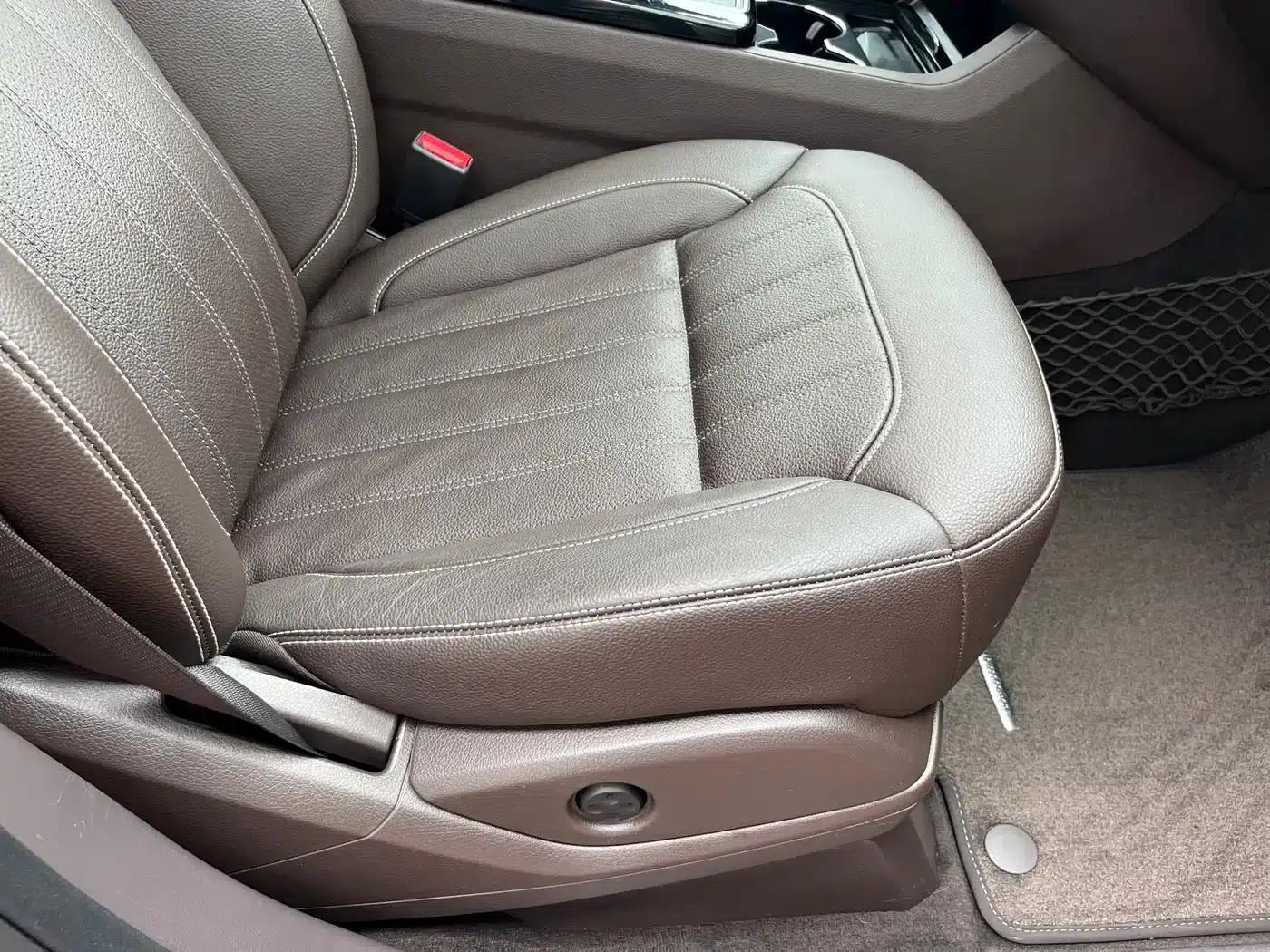 2016 Mercedes-Benz GLS 450 US Spec — миниатюра 25