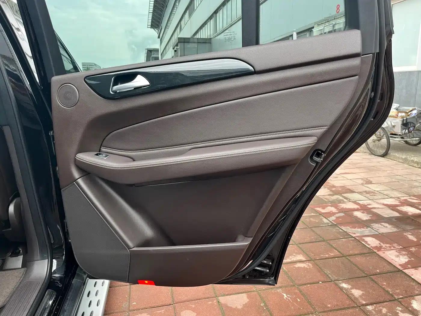 2016 Mercedes-Benz GLS 450 US Spec — миниатюра 29