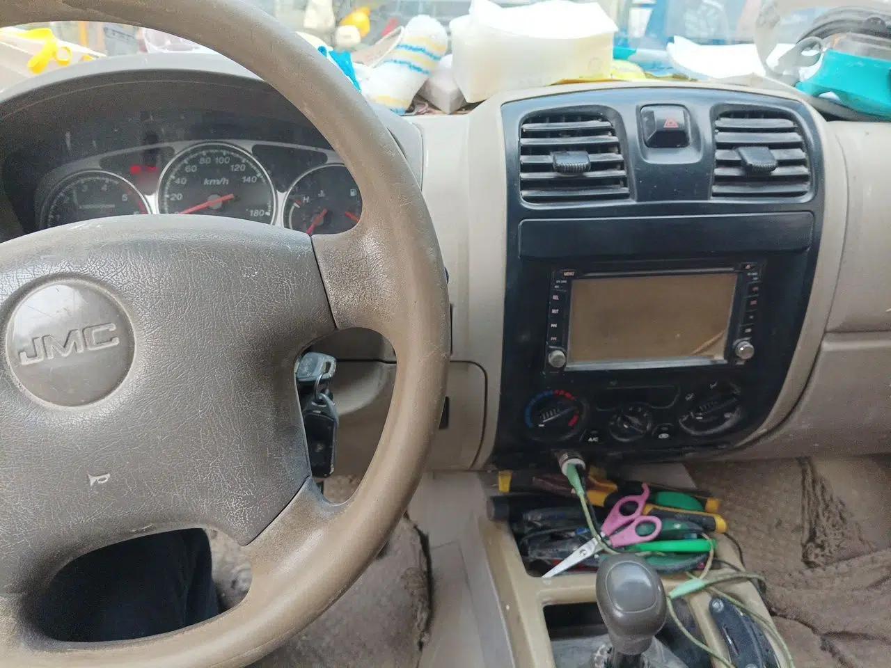 JMC Baodian 2009 2.8T Two-Wheel-Drive Diesel GL — миниатюра 9