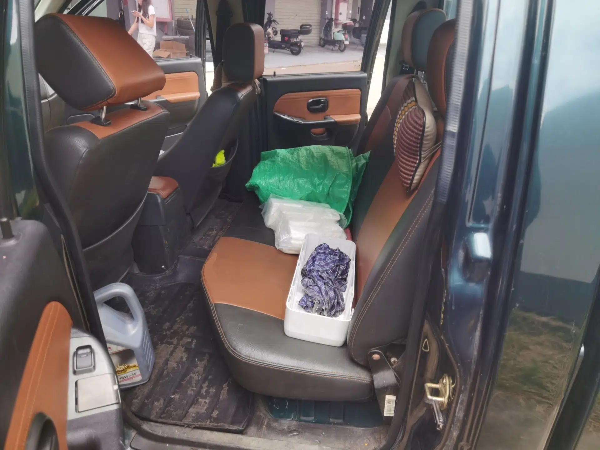 JMC Baodian 2018 2.9T New Value-Packed Two-Wheel-Drive Diesel Comfort Version with Extended Cargo Bed – JX4D30B5L — миниатюра 17