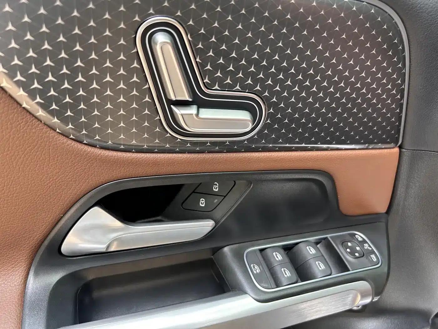 2024 Mercedes-Benz GLB 220 Dynamic — миниатюра 13