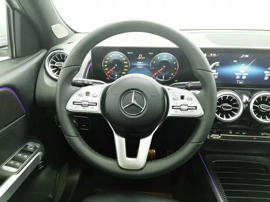 2021 Mercedes-Benz GLB 200 Dynamic — миниатюра 11