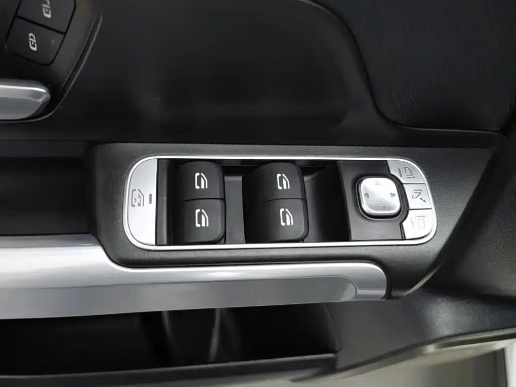 2021 Mercedes-Benz GLB 200 Dynamic — миниатюра 9