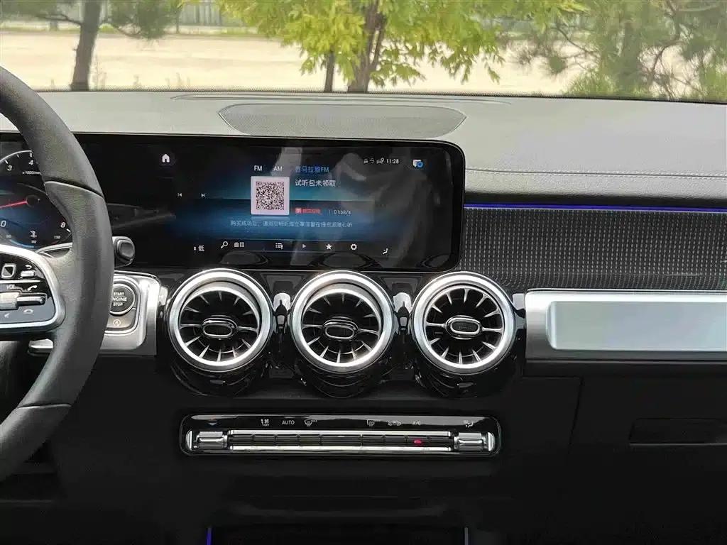 Mercedes-Benz GLB 2021 Fashion Edition — миниатюра 16