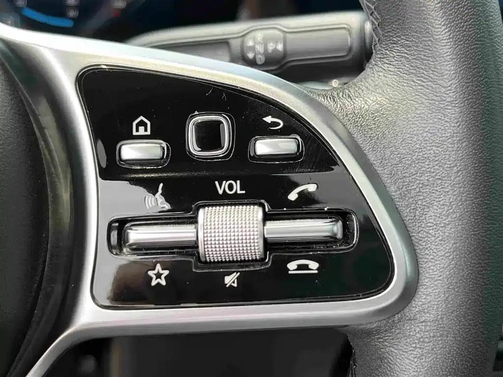 Mercedes-Benz GLB 2021 Fashion Edition — миниатюра 18