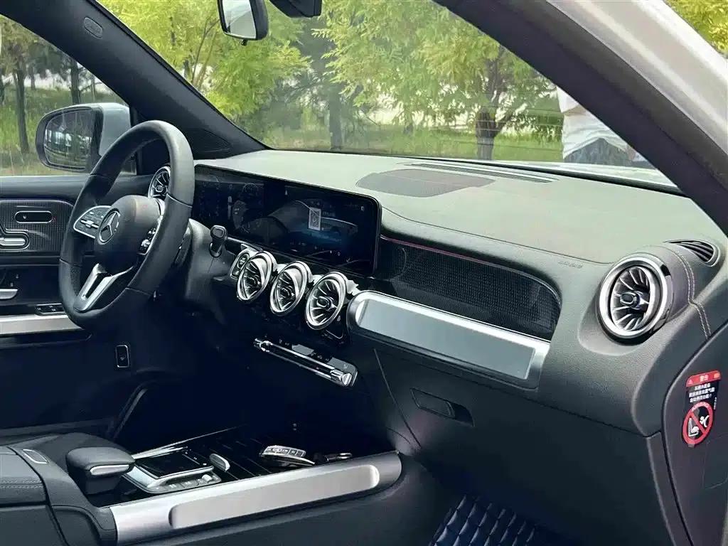 Mercedes-Benz GLB 2021 Fashion Edition — миниатюра 9