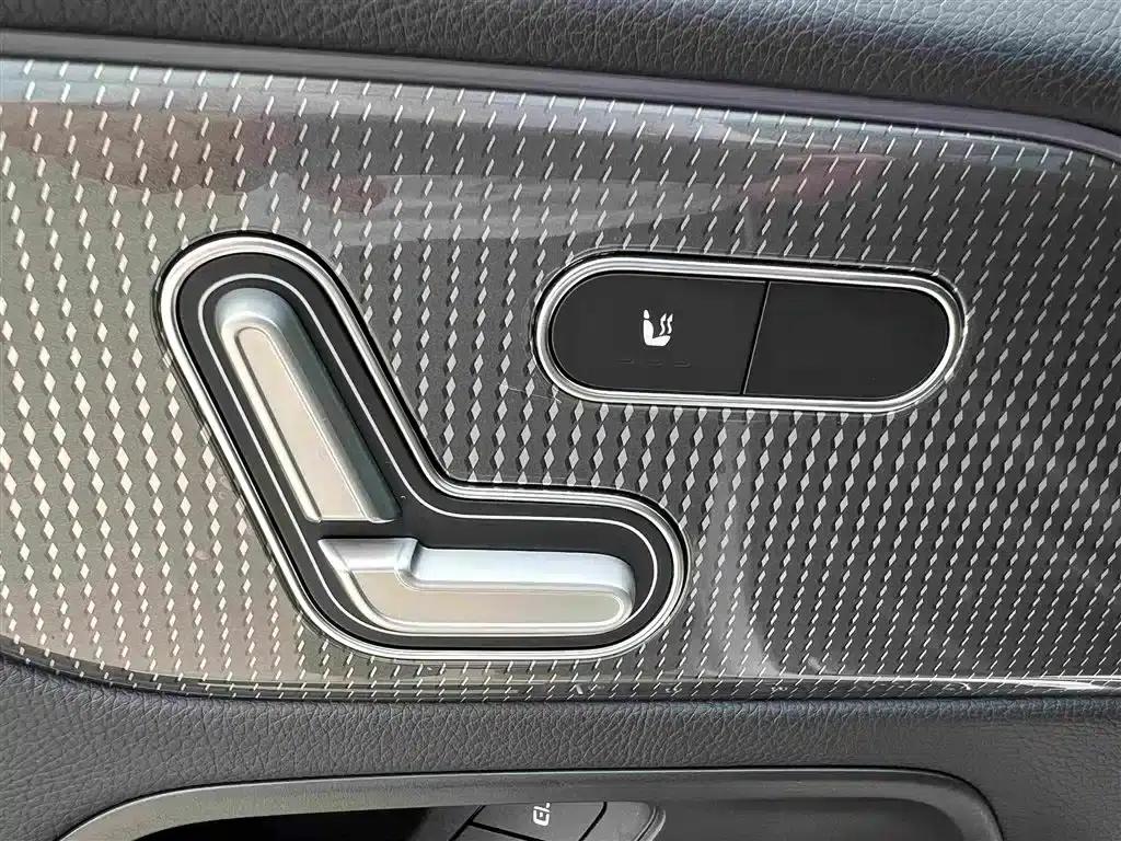 Mercedes-Benz GLB 2021 Fashion Edition — миниатюра 10