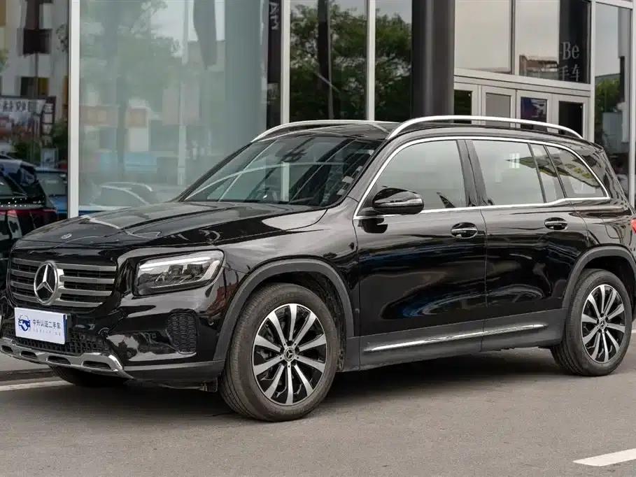 Mercedes-Benz GLB 2024 Model GLB 220 Fashion Edition — миниатюра 2
