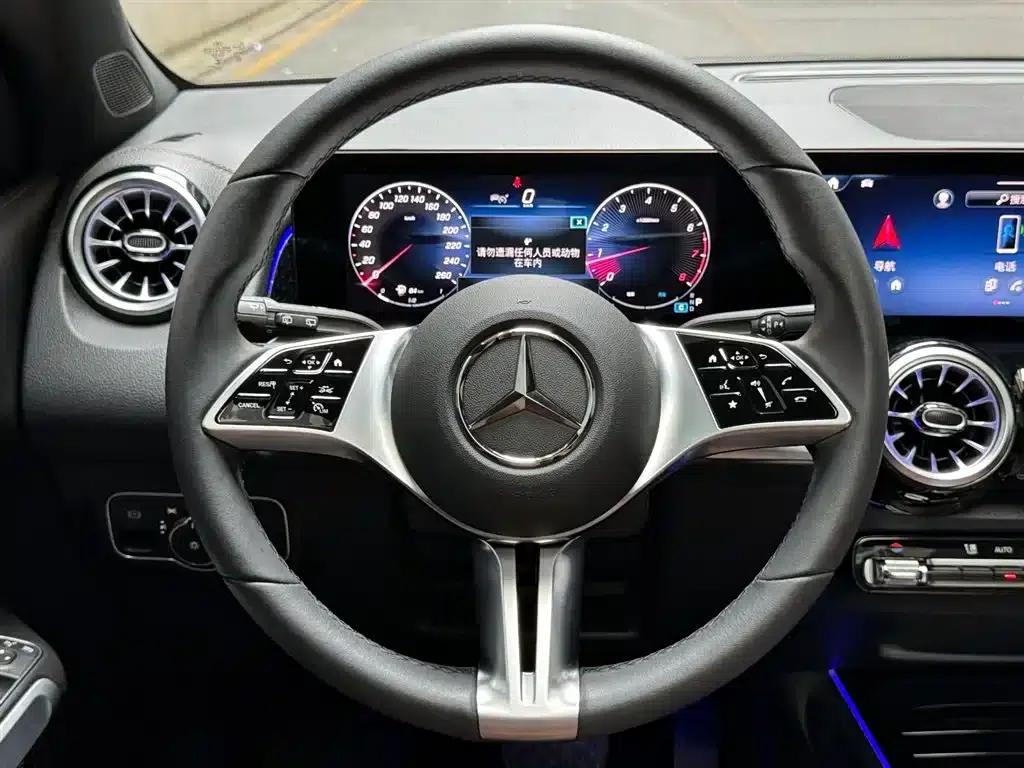 Mercedes-Benz GLB 2024 Facelift GLB 220 Fashion Model — миниатюра 12