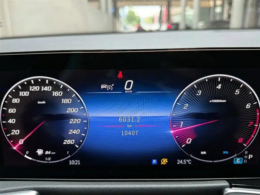 Mercedes-Benz GLB 2024 Facelift GLB 220 Fashion Model — миниатюра 13