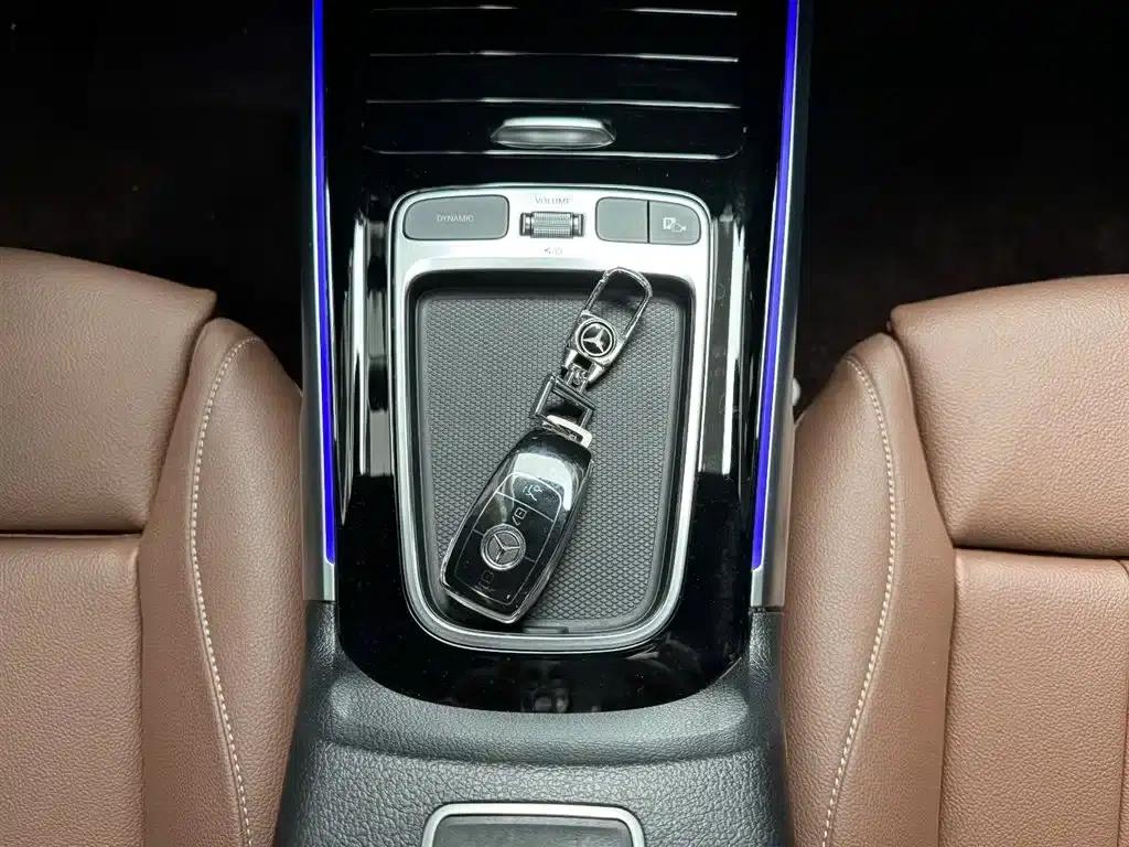 Mercedes-Benz GLB 2024 Facelift GLB 220 Fashion Model — миниатюра 15