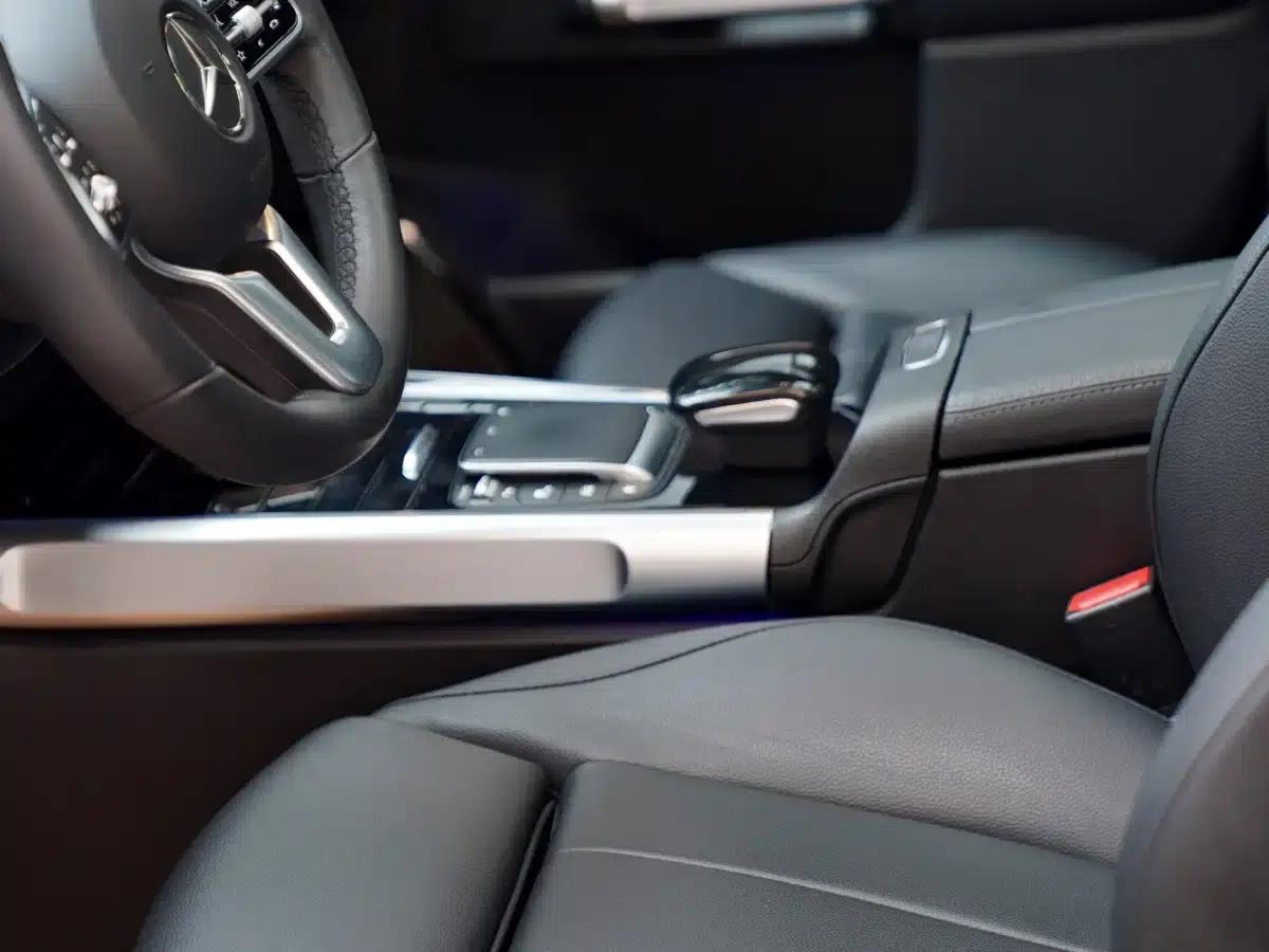 2021 Mercedes-Benz GLB 200 Dynamic — миниатюра 8