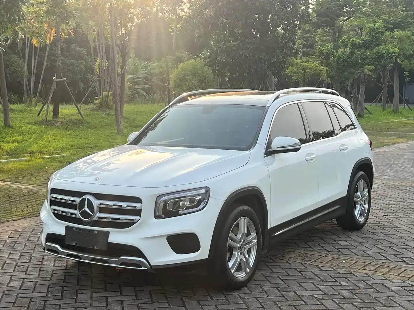 Mercedes-Benz GLB 2023 Facelift GLB 200 Dynamic — миниатюра 1