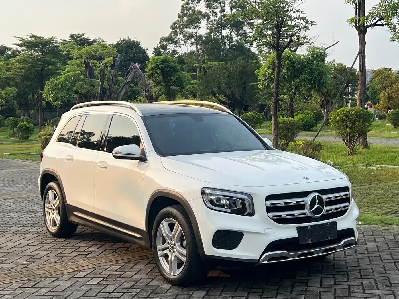 Mercedes-Benz GLB 2023 Facelift GLB 200 Dynamic — миниатюра 3
