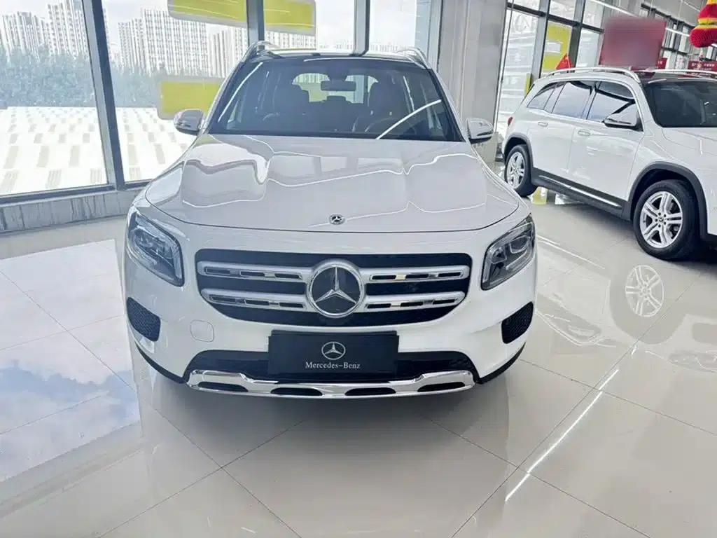Mercedes-Benz GLB 2020 Facelift GLB 200 Fashion Model — миниатюра 3