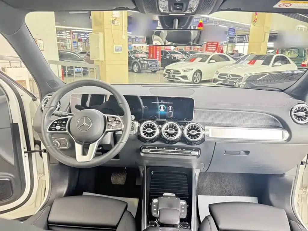 Mercedes-Benz GLB 2020 Facelift GLB 200 Fashion Model — миниатюра 8