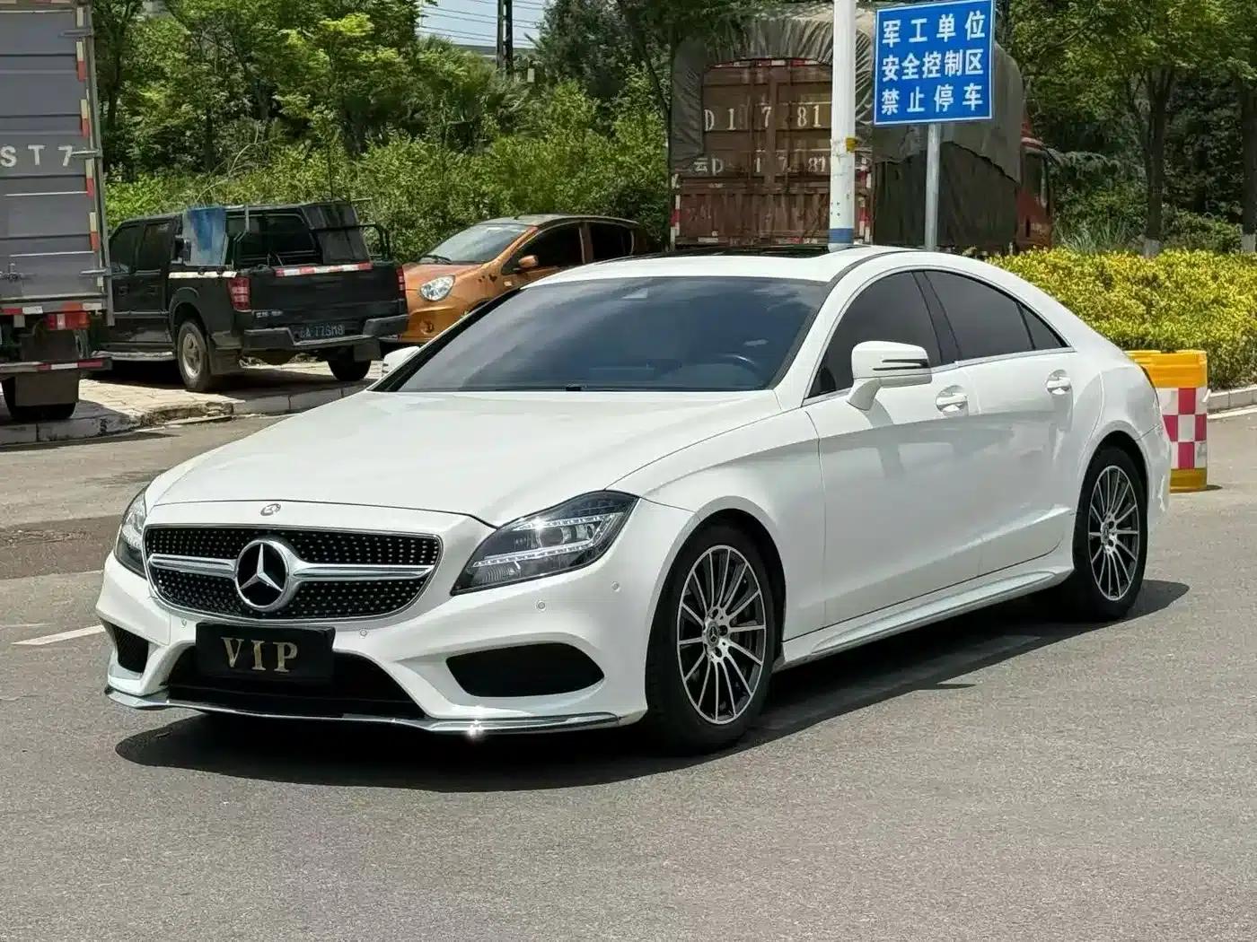 2015 Mercedes-Benz CLS 320 — миниатюра 1