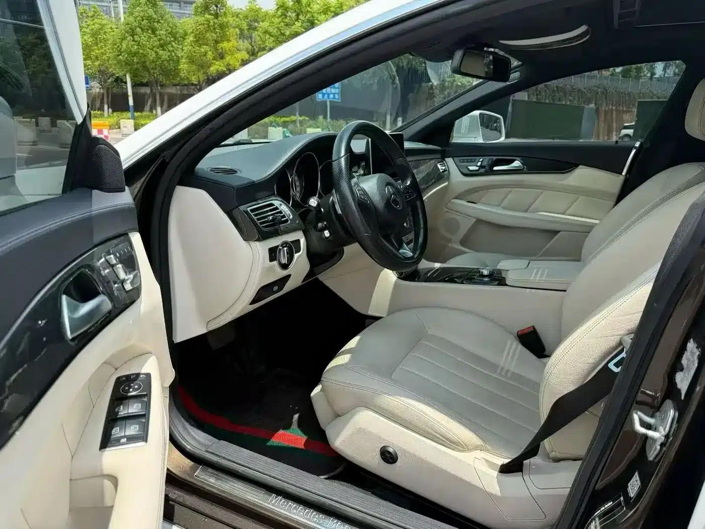 2015 Mercedes-Benz CLS 320 — миниатюра 7