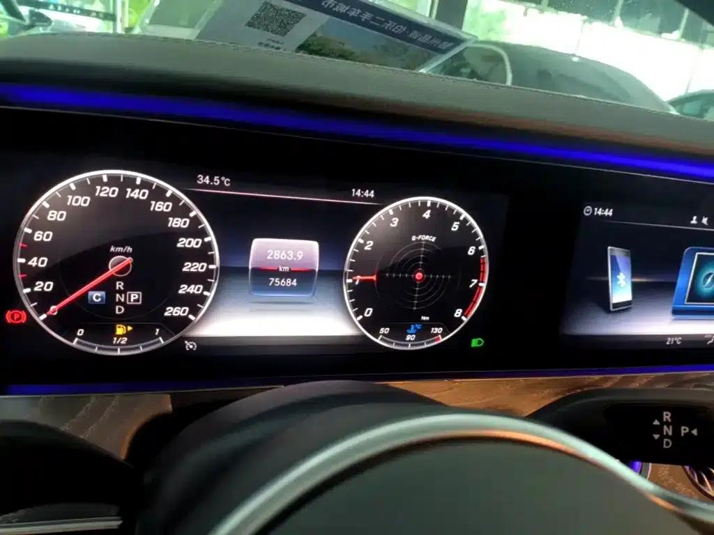 2018 Mercedes-Benz CLS 300 Dynamic — миниатюра 12