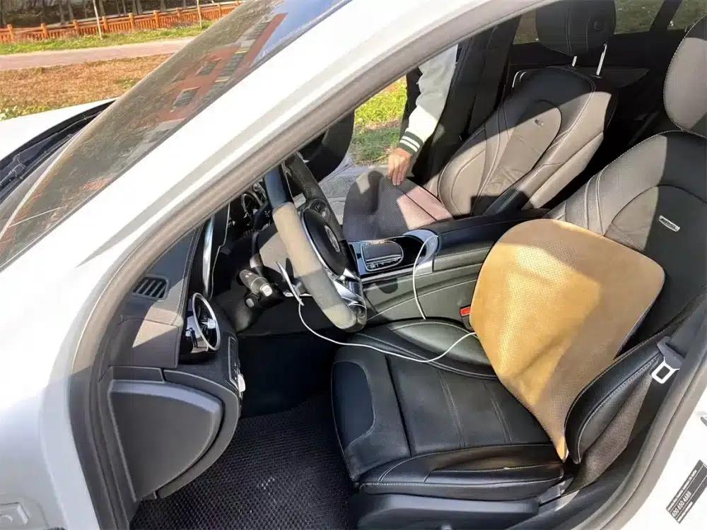 2019 Mercedes-Benz C-Class AMG C 63 — миниатюра 4