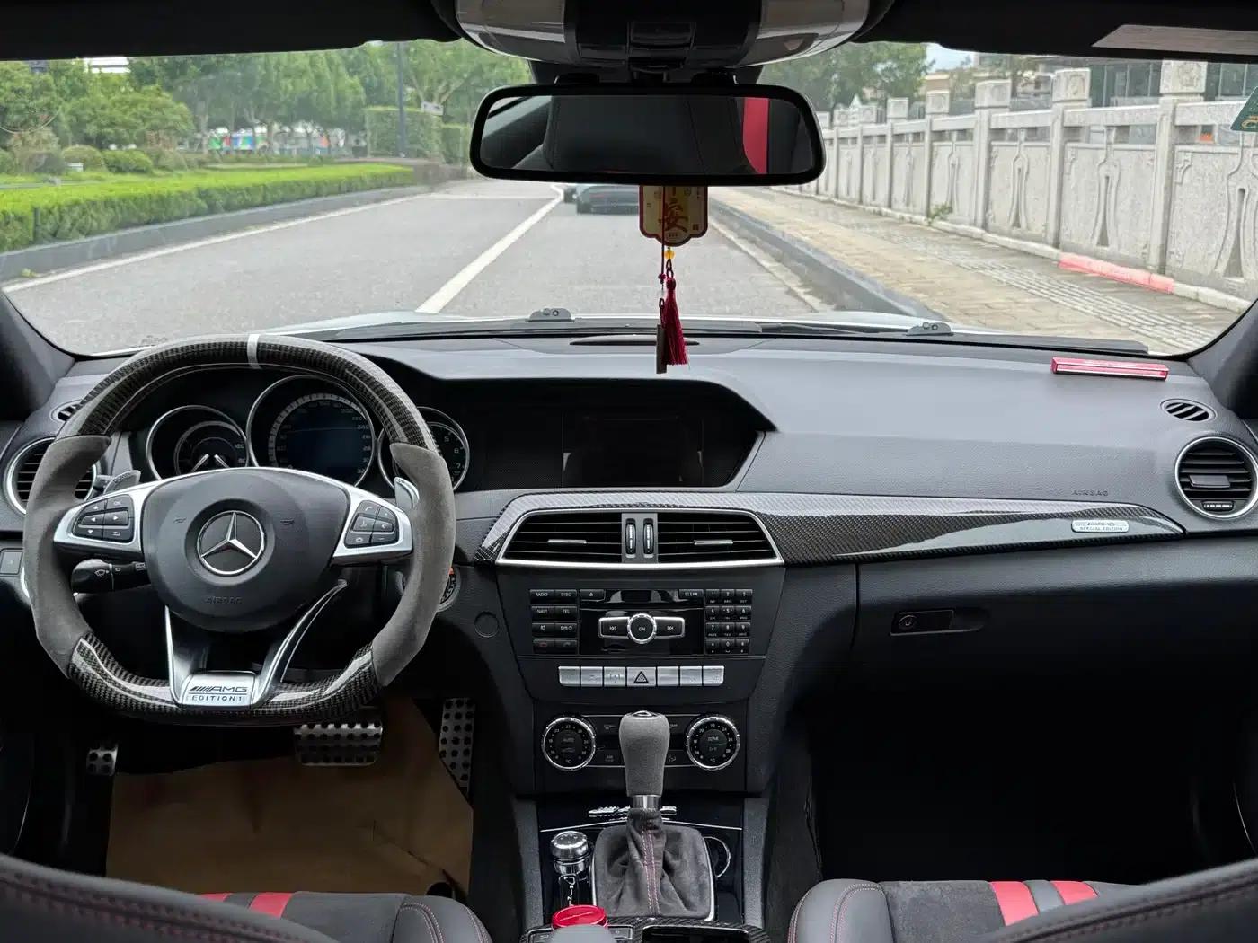 2012 Mercedes-Benz C-Class AMG C 63 Dynamic — миниатюра 12