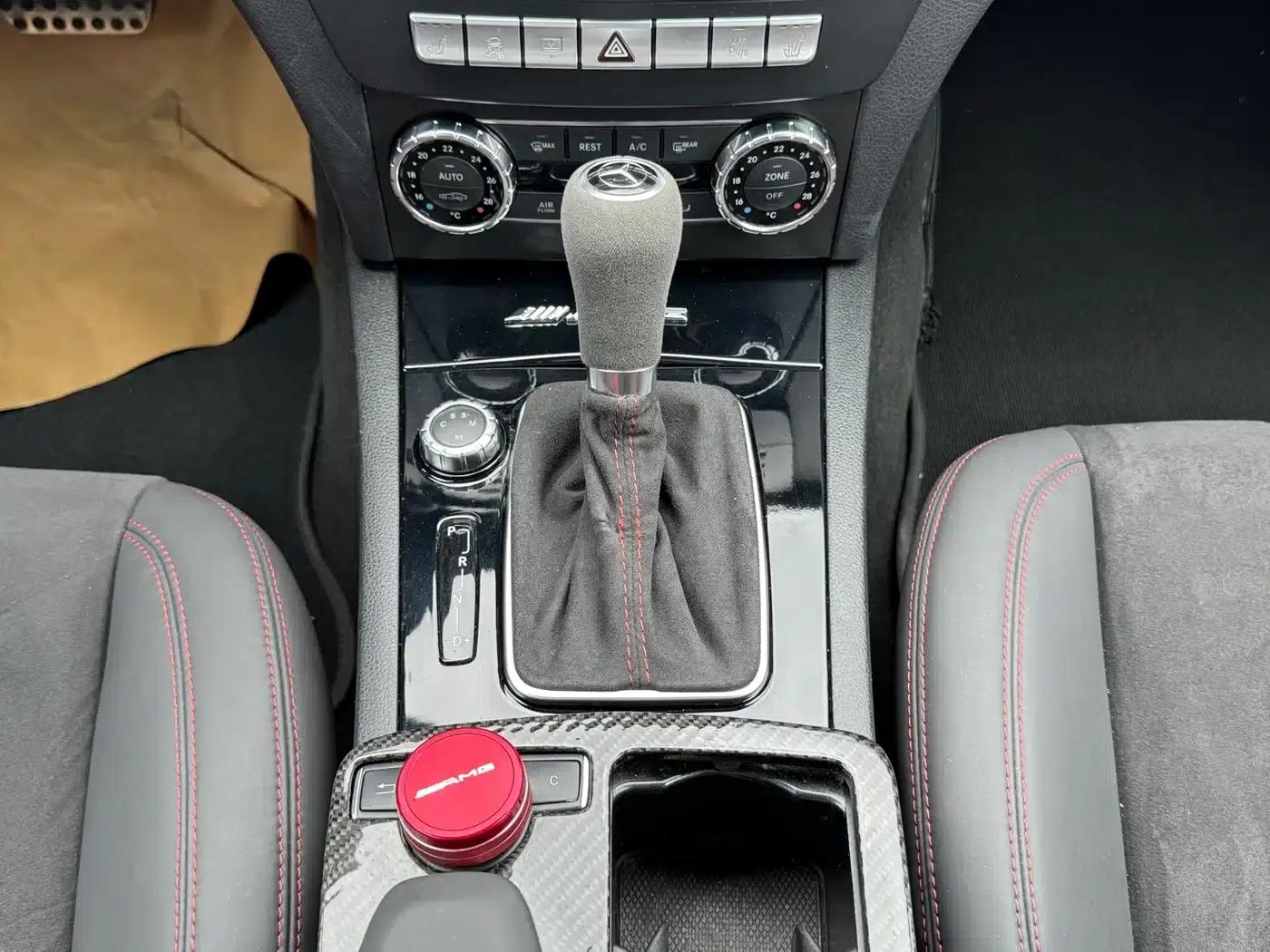 2012 Mercedes-Benz C-Class AMG C 63 Dynamic — миниатюра 13