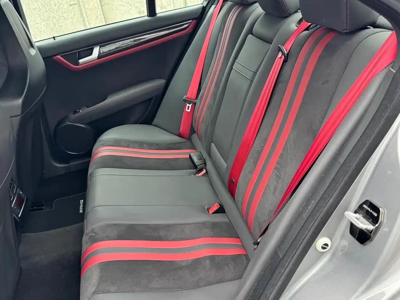 2012 Mercedes-Benz C-Class AMG C 63 Dynamic — миниатюра 9
