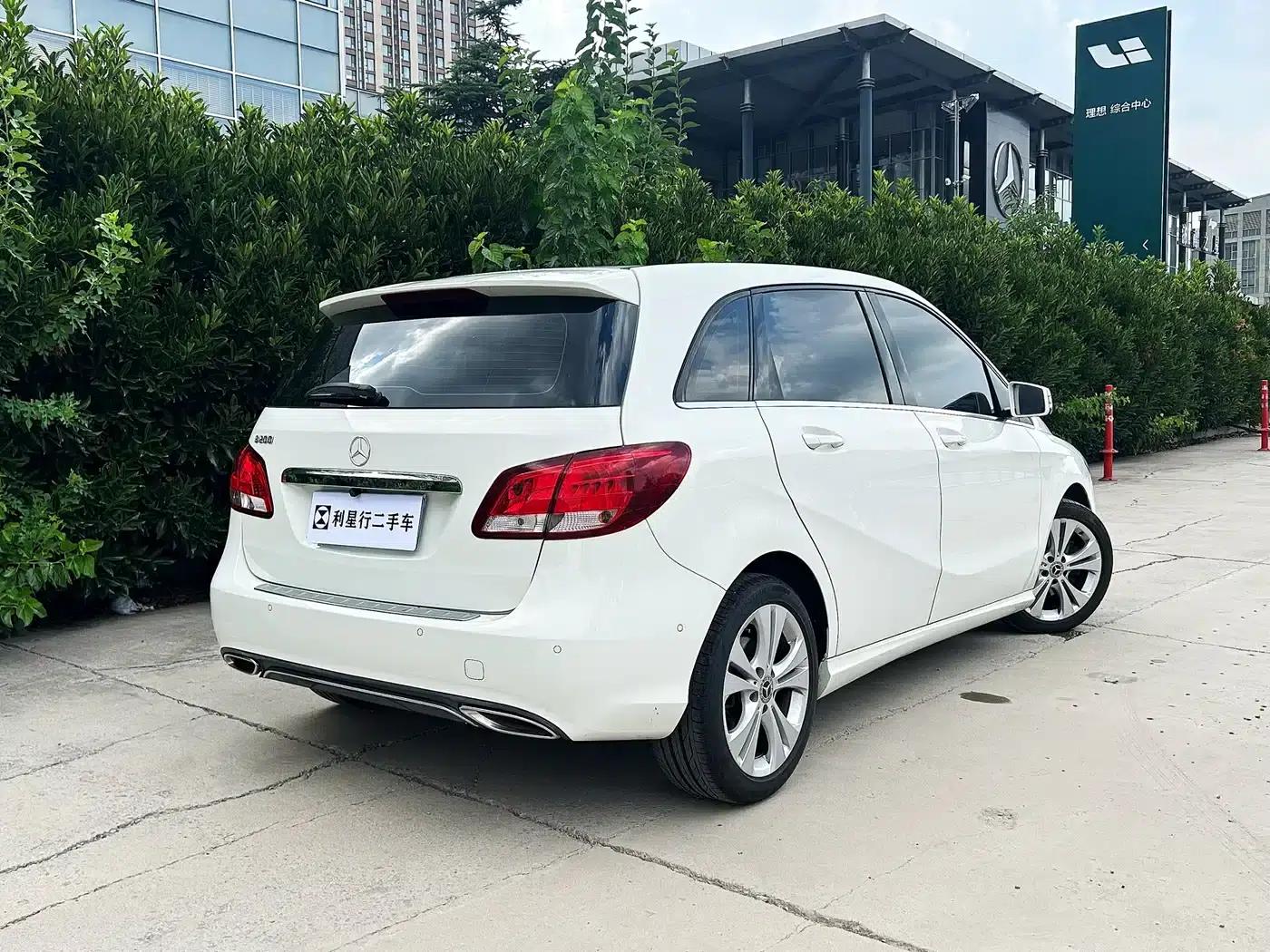 2019 Mercedes-Benz B-Class B 200 Dynamic — миниатюра 3