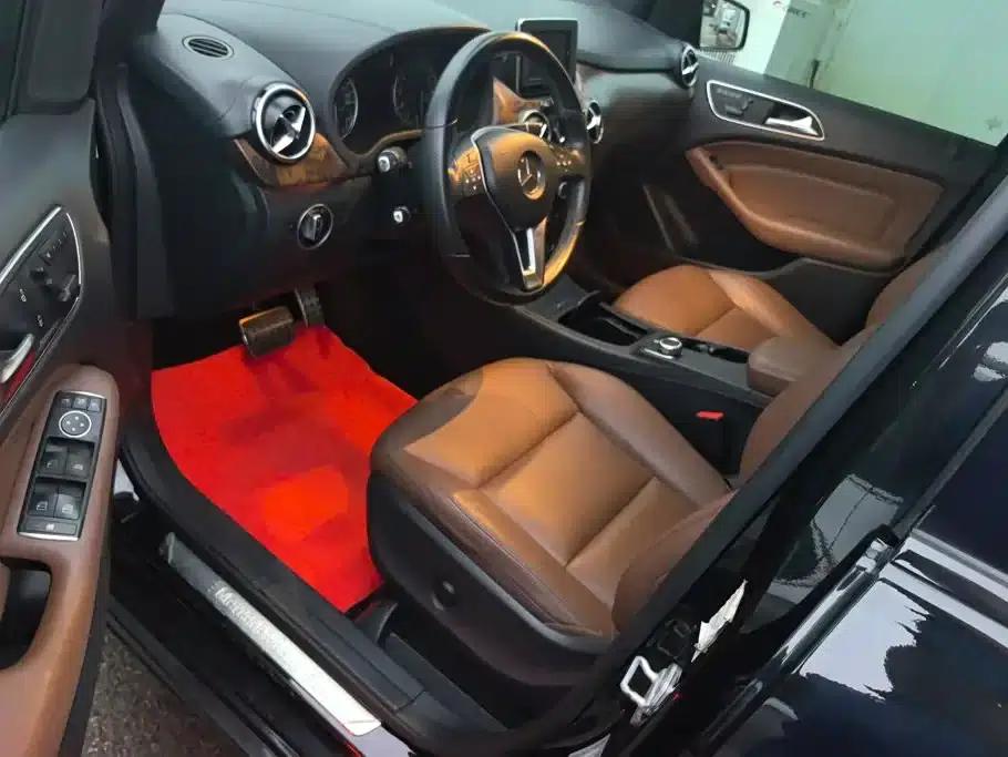 2012 Mercedes-Benz B-Class B 200 — миниатюра 9