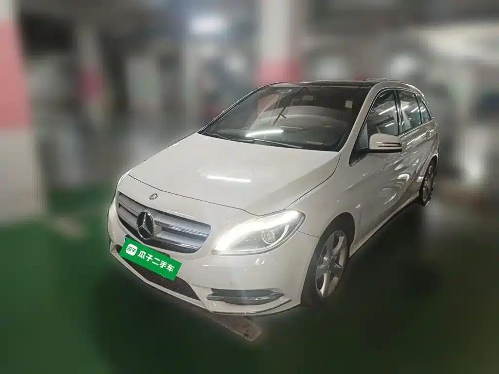 2012 Mercedes-Benz B-Class B 200 — миниатюра 1