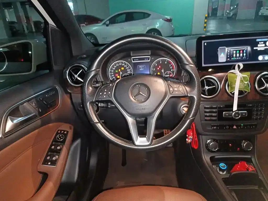 2012 Mercedes-Benz B-Class B 200 — миниатюра 7