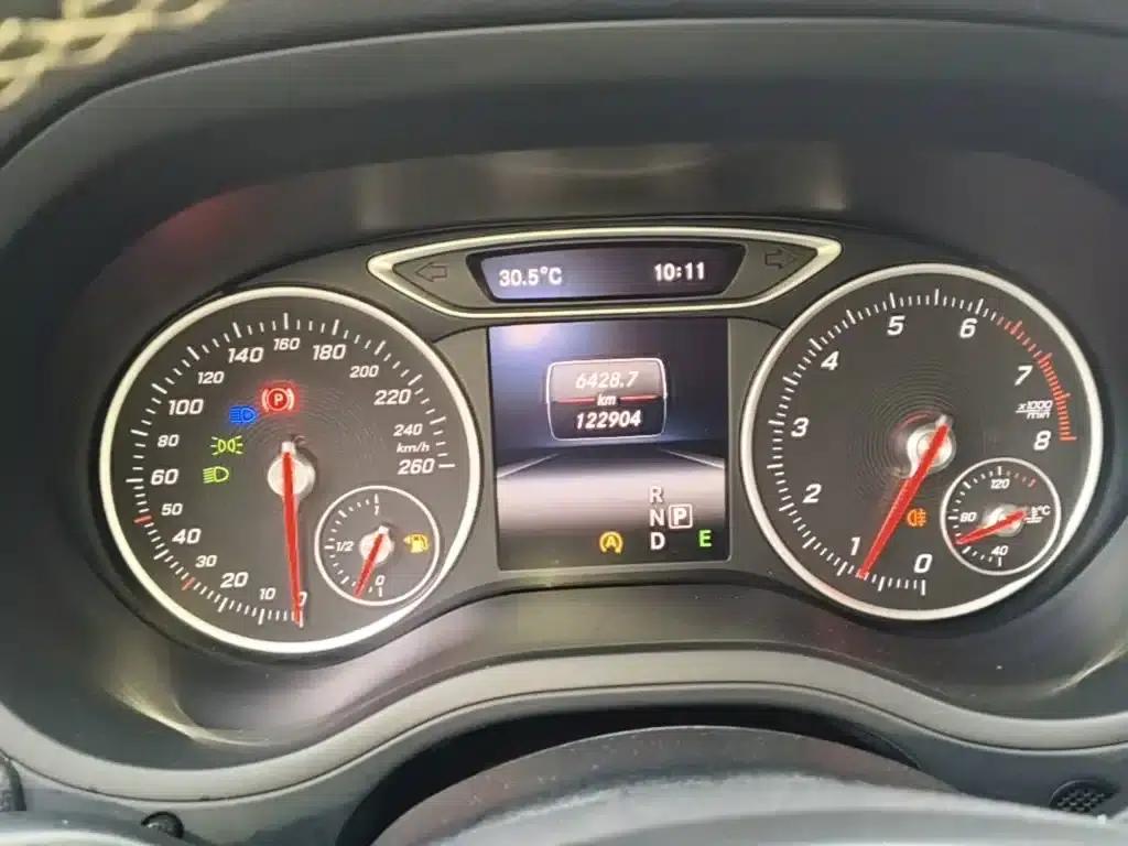 2015 Mercedes-Benz B-Class B 200 Dynamic — миниатюра 12