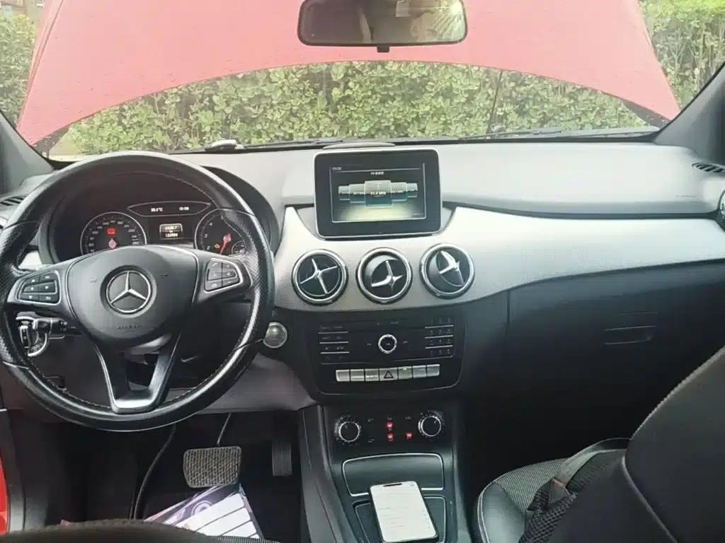 2015 Mercedes-Benz B-Class B 200 Dynamic — миниатюра 10