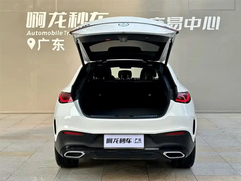 2024 Mercedes-Benz GLC Coupe, GLC 260 4MATIC Coupe SUV — миниатюра 17